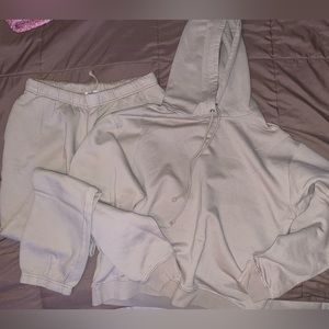 Good American Hoodie & Sweatpants